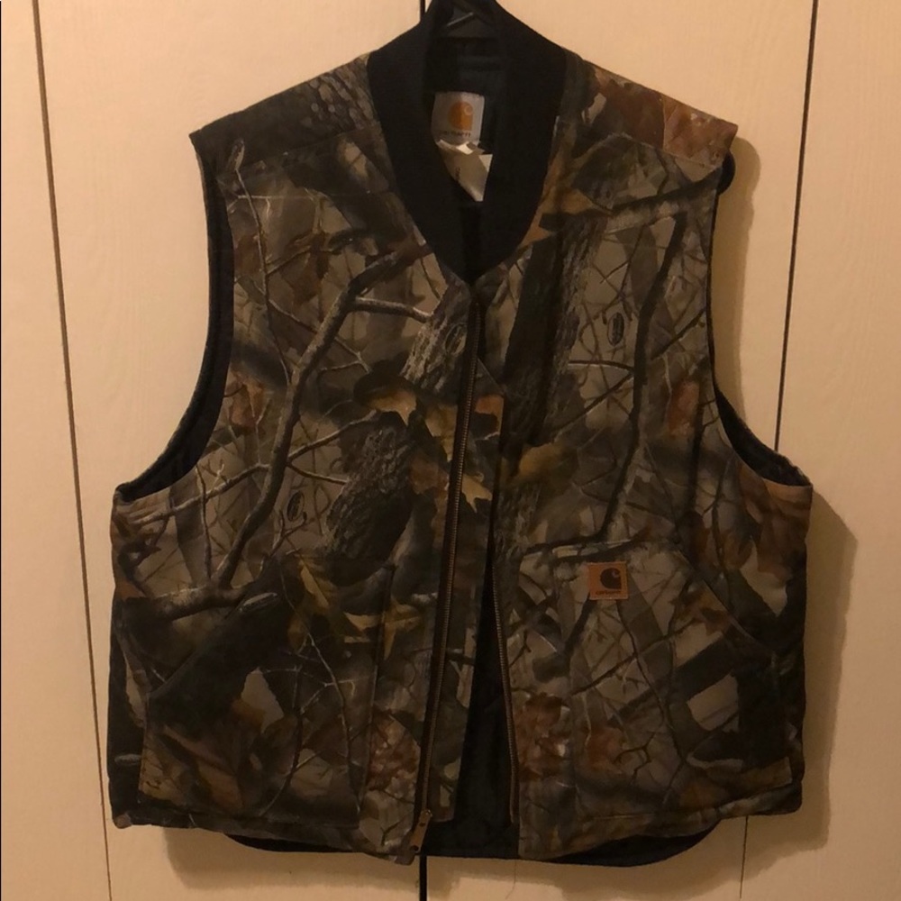 Real tree camo vest